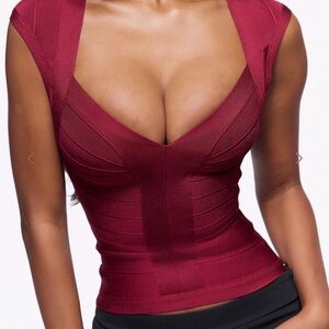 HOUSEOFCB

THE ICON
Wine Bandage Top
